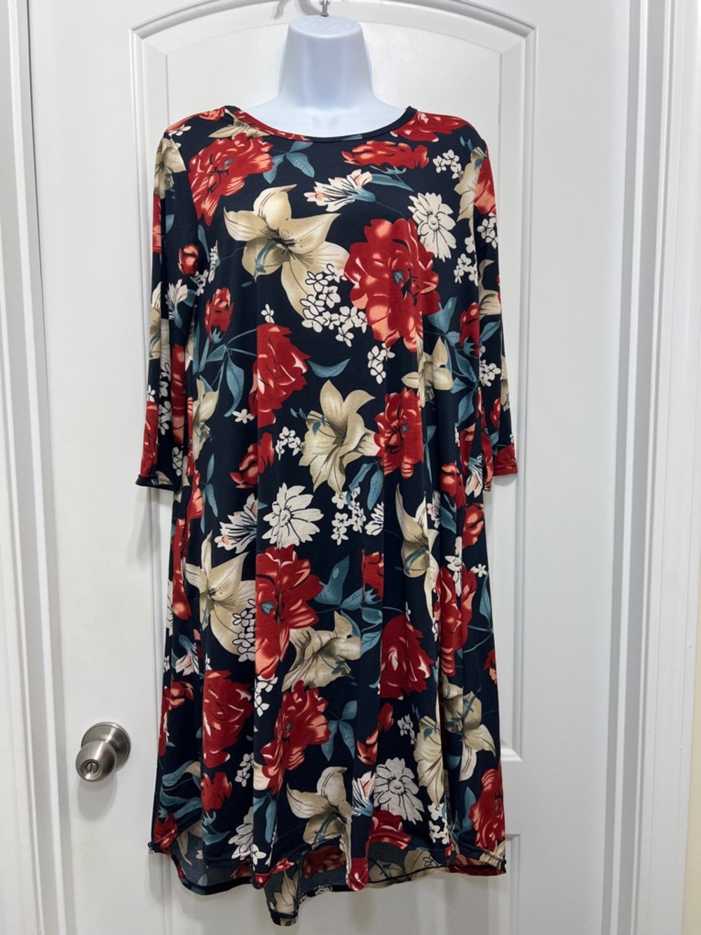 Floral Midi Swing Dress in Black, Red & Cream